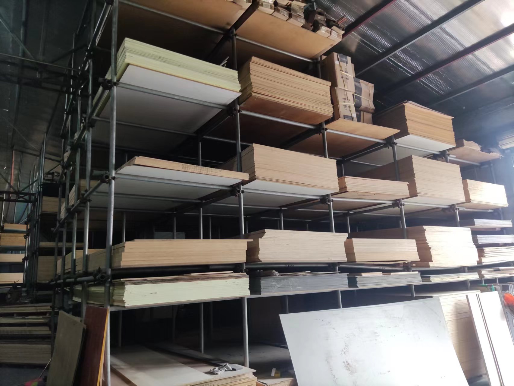 绿地兴仓库-生态板