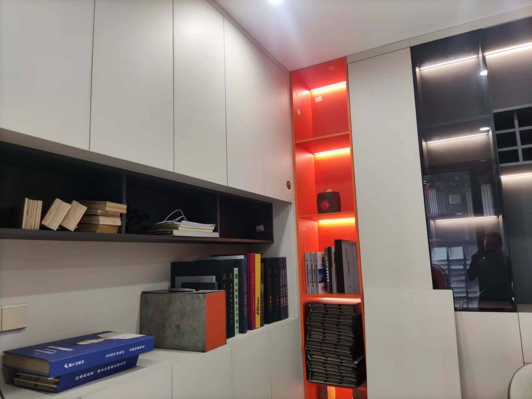 绿地兴展厅-海口全屋定制